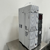 Shimadzu LC-2010CHT HPLC image 0